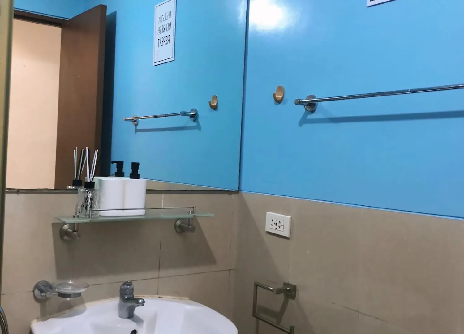 Stay & Relax At Icon'S Pad Manilla Appartement
